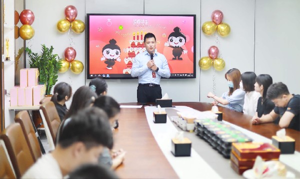 專(zhuān)屬時(shí)刻，你最珍貴丨港福壽星們生日快樂(lè)！
