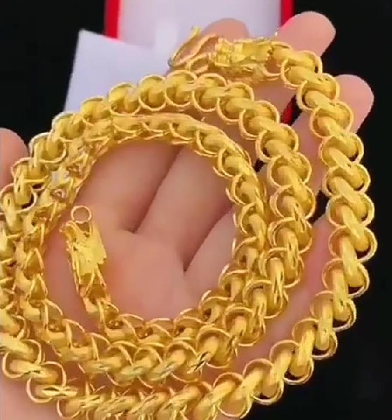 黃金項(xiàng)鏈?zhǔn)裁纯钍浇Y(jié)實(shí)又好看?這幾種入手絕對(duì)好看