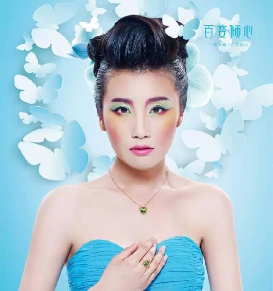 港福珠寶《百變傾心》一款多戴彩寶系列新品盛大發(fā)布！