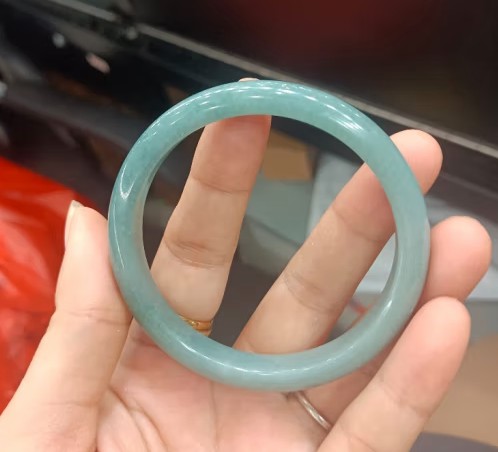 危地馬拉翡翠有幾種顏色？8種顏色介紹