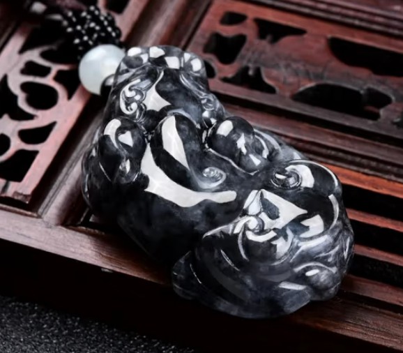 烏雞種翡翠的收藏價值介紹，帶你了解這種稀有翡翠