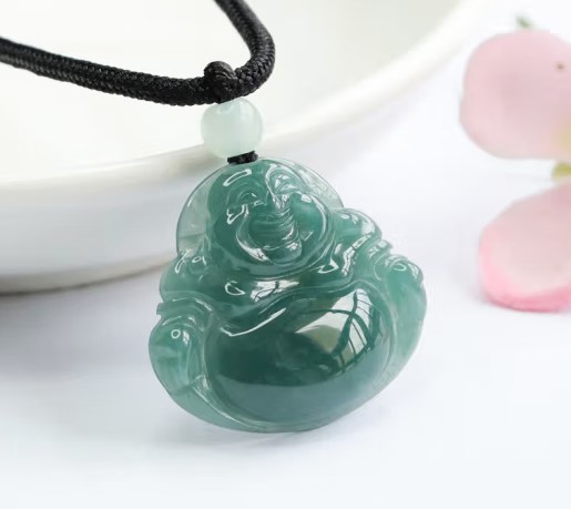藍(lán)色的翡翠是什么品種 藍(lán)色的翡翠是什么品種