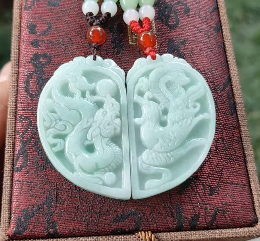 紫色翡翠屬于什么檔次 紫色翡翠屬于什么檔次